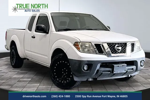 White 2012 Nissan Frontier S for sale in Fort Wayne, IN