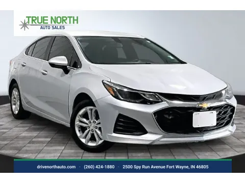 Silver 2019 Chevrolet Cruze LT for sale in Fort Wayne, IN