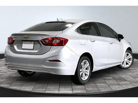 More photos of 2019 Chevrolet Cruze LT at True North Auto Sales, IN