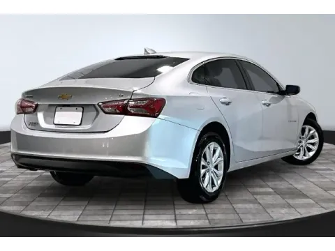 More photos of 2020 Chevrolet Malibu LT at True North Auto Sales, IN