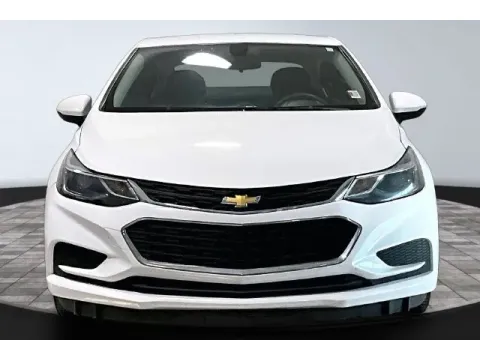 Photos of 2018 Chevrolet Cruze LT for sale in Fort Wayne, IN at True North Auto Sales