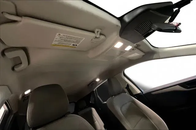 2022 Ford Escape S - Photo 25