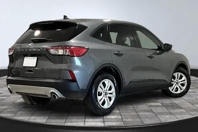 2022 Ford Escape S - Photo 6
