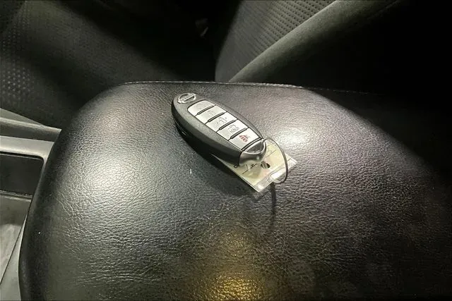2016 Nissan Altima SV - Photo 31
