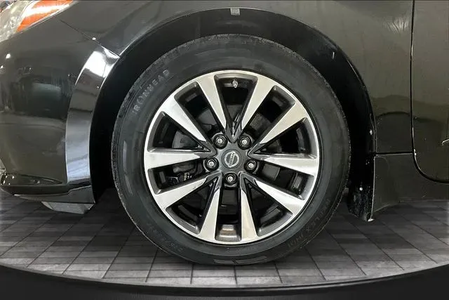 2016 Nissan Altima SV - Photo 30