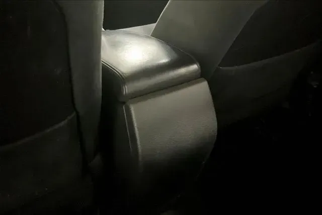 2016 Nissan Altima SV - Photo 10