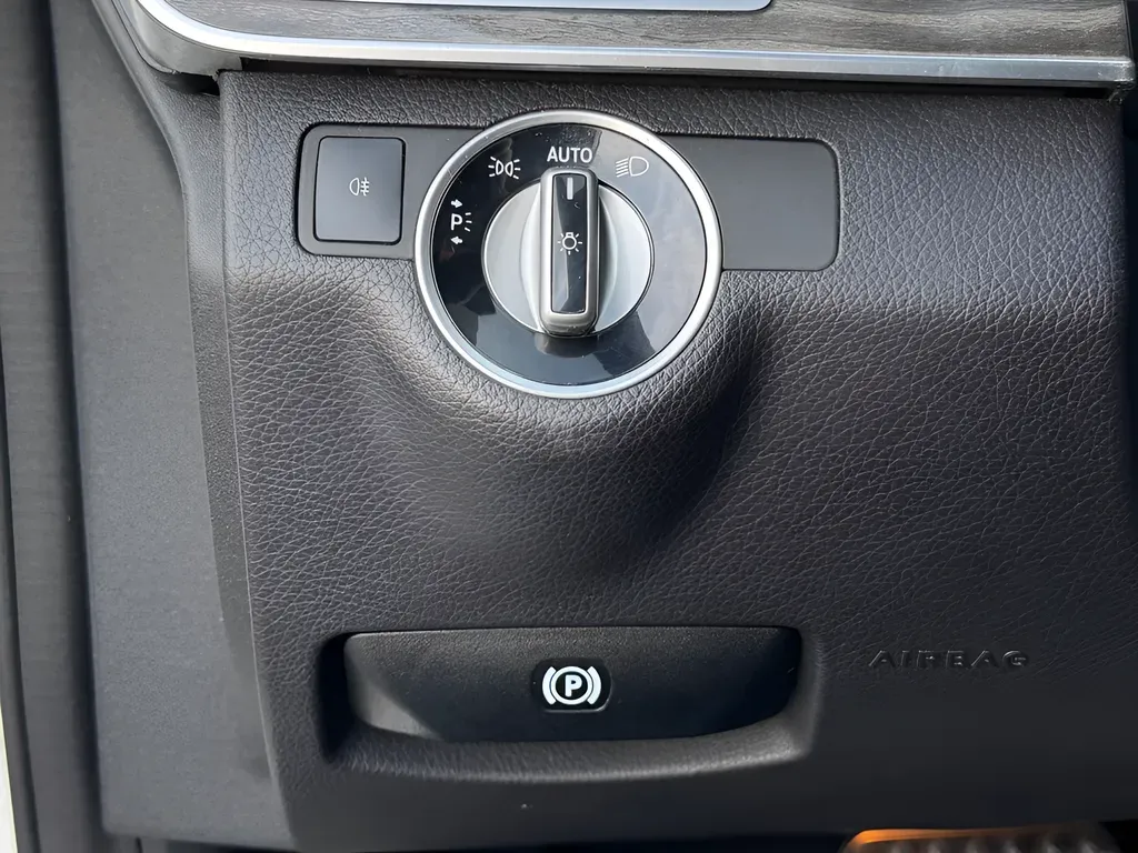 2015 Mercedes-Benz E-Class E350 Sport - Photo 34
