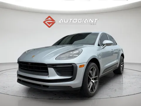 More photos of 2022 Porsche Macan at AutoGiant USA Fishers, IN