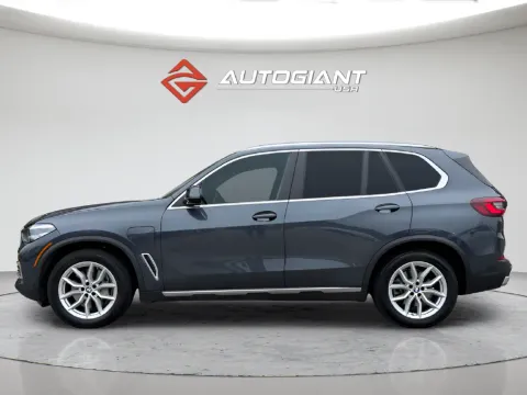 More photos of 2021 BMW X5 xDrive45e at AutoGiant USA Fishers, IN