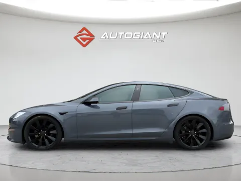 Photos of 2022 Tesla Model S for sale in Fishers, IN at AutoGiant USA Fishers
