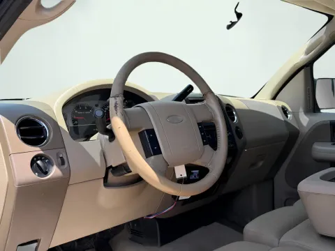 Photos of 2007 Ford F-150 XLT for sale in Fishers, IN at AutoGiant USA Fishers