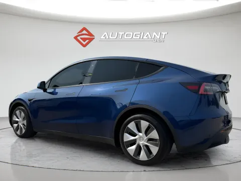 More photos of 2021 Tesla Model Y Standard Range at AutoGiant USA Fishers, IN
