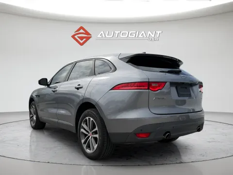 More photos of 2020 Jaguar F-PACE 25t Premium at AutoGiant USA Fishers, IN