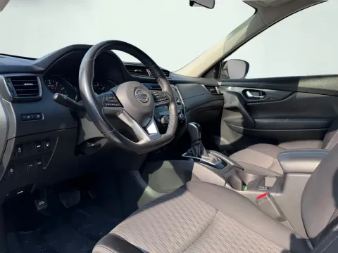 Photos of 2020 Nissan Rogue SV for sale in Fishers, IN at AutoGiant USA Fishers