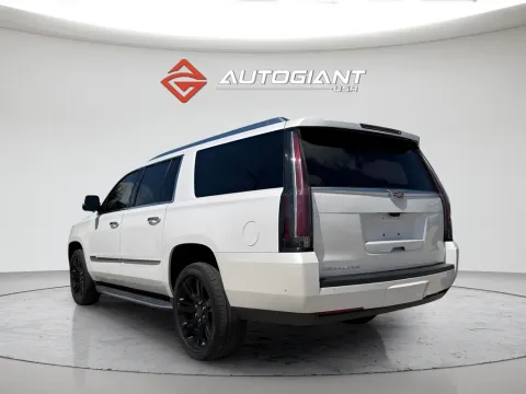 More photos of 2019 Cadillac Escalade ESV Premium at AutoGiant USA Fishers, IN