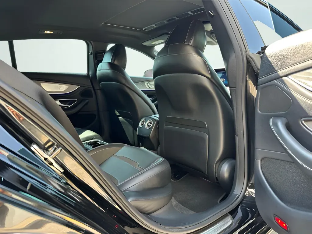 2019 Mercedes-Benz AMG GT 4-Door Coupe 63 - Photo 34