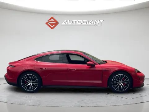 More photos of 2021 Porsche Taycan 4S at AutoGiant USA Fishers, IN