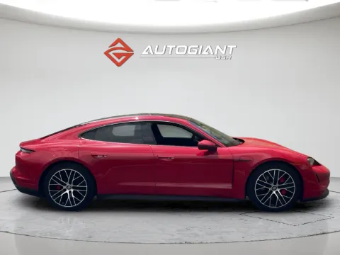 More photos of 2021 Porsche Taycan 4S at AutoGiant USA Fishers, IN