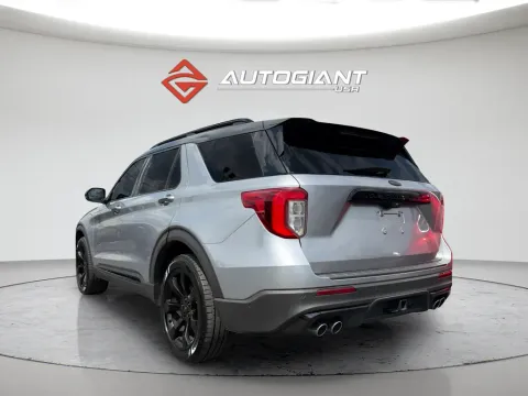 More photos of 2020 Ford Explorer ST at AutoGiant USA Fishers, IN
