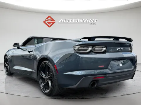 More photos of 2020 Chevrolet Camaro SS at AutoGiant USA Fishers, IN