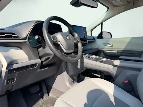 Photos of 2021 Toyota Sienna XLE for sale in Fishers, IN at AutoGiant USA Fishers