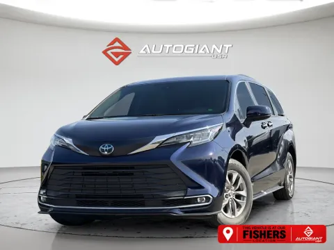 Gray 2021 Toyota Sienna XLE for sale in Fishers, IN