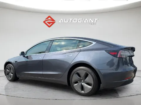 More photos of 2019 Tesla Model 3 Long Range at AutoGiant USA Fishers, IN