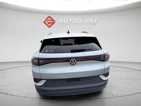 More photos of 2021 Volkswagen ID.4 Pro S at AutoGiant USA Fishers, IN