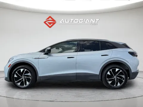 More photos of 2021 Volkswagen ID.4 Pro S at AutoGiant USA Fishers, IN