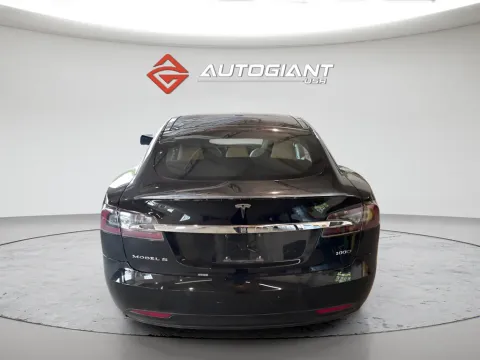 More photos of 2017 Tesla Model S 100D at AutoGiant USA Fishers, IN