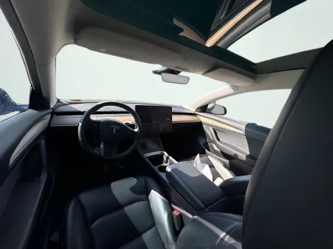 More photos of 2022 Tesla Model 3 Performance at AutoGiant USA Fishers, IN