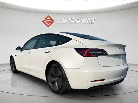 More photos of 2021 Tesla Model 3 Standard Range Plus at AutoGiant USA Fishers, IN