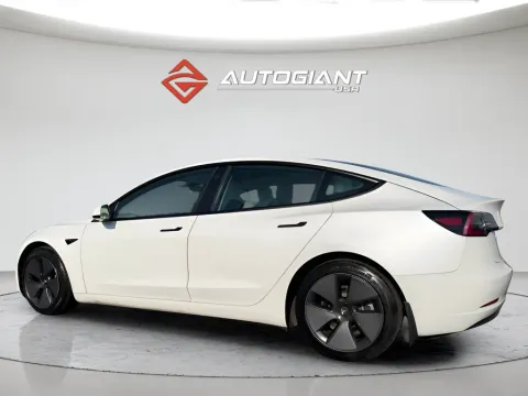 More photos of 2021 Tesla Model 3 Standard Range Plus at AutoGiant USA Fishers, IN