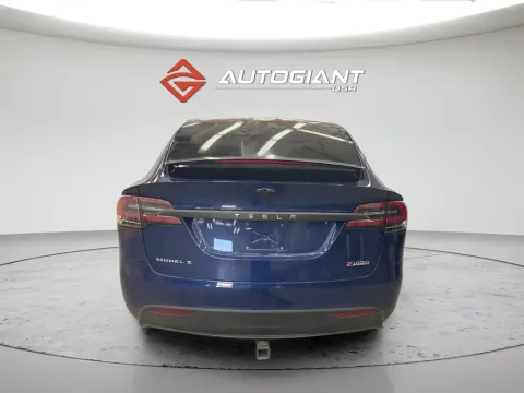 More photos of 2018 Tesla Model X 100D at AutoGiant USA Fishers, IN