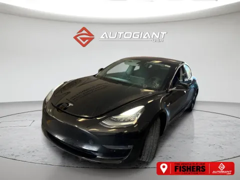 Black 2018 Tesla Model 3 Mid Range for sale in Fishers, IN