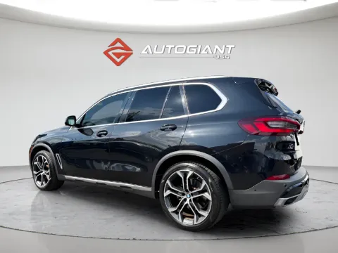 More photos of 2021 BMW X5 xDrive40i at AutoGiant USA Fishers, IN