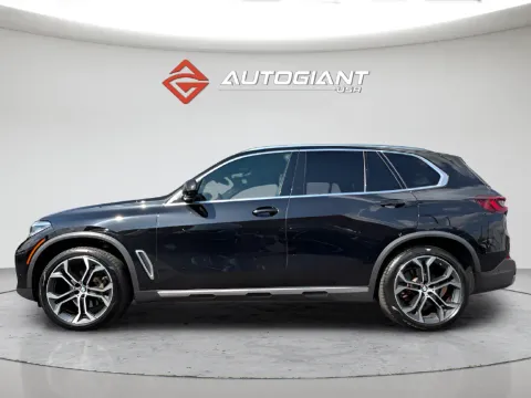 Another view of 2021 BMW X5 xDrive40i for sale in Fishers, IN at AutoGiant USA Fishers