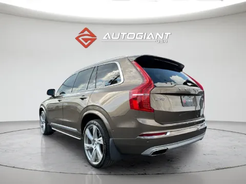 More photos of 2017 Volvo XC90 T6 Inscription at AutoGiant USA Fishers, IN