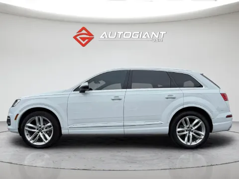More photos of 2017 Audi Q7 3.0T Prestige at AutoGiant USA Fishers, IN