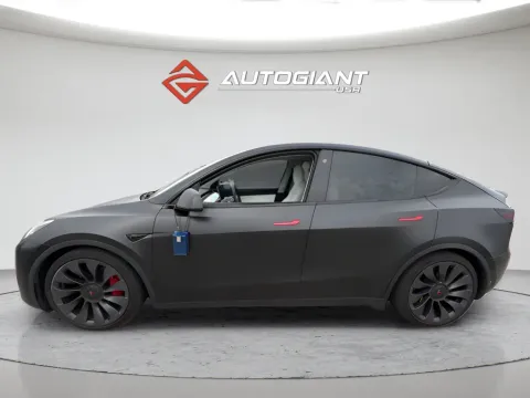 More photos of 2021 Tesla Model Y Performance at AutoGiant USA Fishers, IN