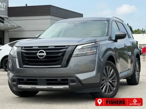 Gray 2023 Nissan Pathfinder SL for sale in Fishers, IN