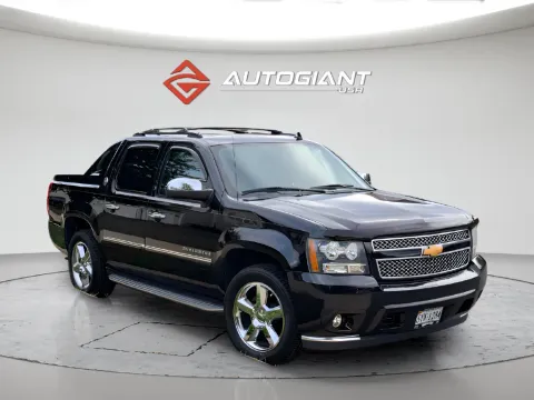 Photos of 2013 Chevrolet Avalanche 1500 LTZ for sale in Fishers, IN at AutoGiant USA Fishers