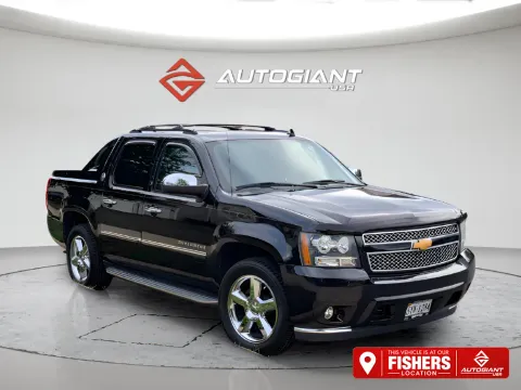 Black 2013 Chevrolet Avalanche 1500 LTZ for sale in Fishers, IN