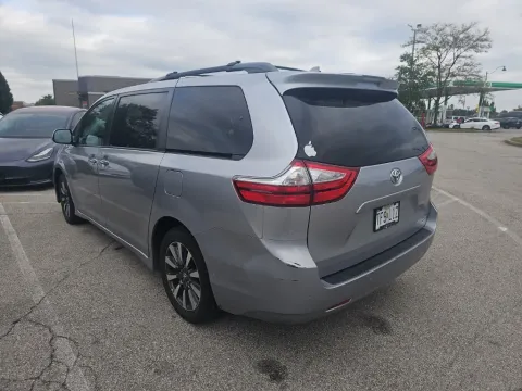 Another view of 2018 Toyota Sienna XLE for sale in Fishers, IN at AutoGiant USA Fishers