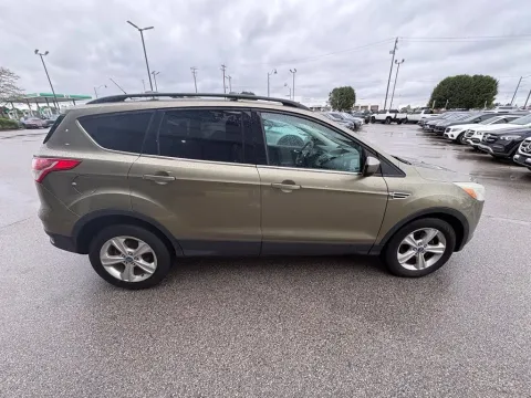 More photos of 2013 Ford Escape SE at AutoGiant USA Fishers, IN