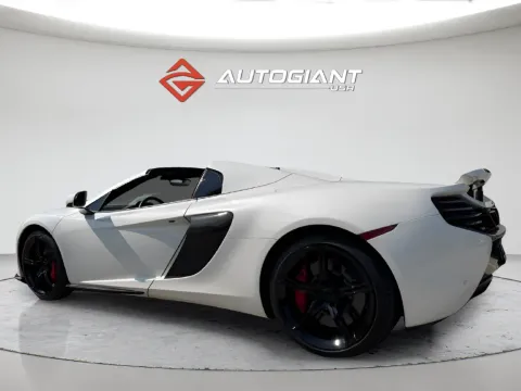 More photos of 2015 McLaren 650S Spider at AutoGiant USA Fishers, IN