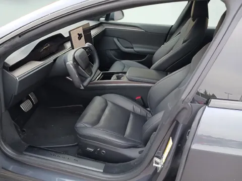 Photos of 2022 Tesla Model S for sale in Fishers, IN at AutoGiant USA Fishers
