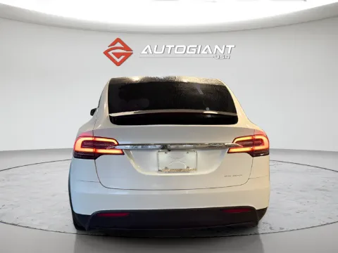 More photos of 2020 Tesla Model X Long Range at AutoGiant USA Fishers, IN