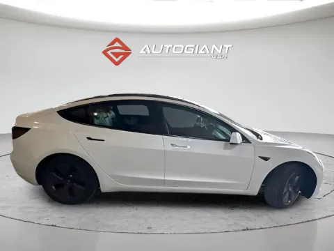 More photos of 2023 Tesla Model 3 at AutoGiant USA Fishers, IN