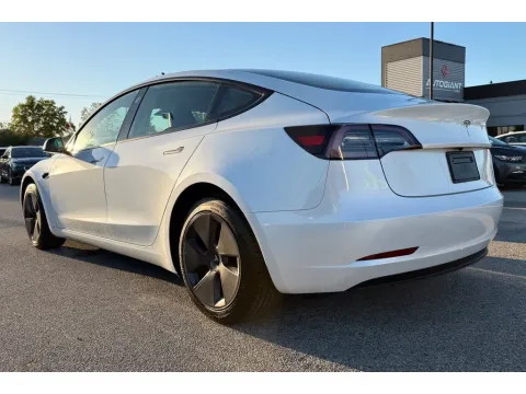 More photos of 2023 Tesla Model 3 at AutoGiant USA Fishers, IN